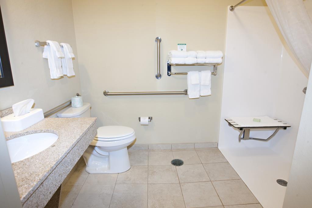 Cobblestone Inn&Suites - Langdon Extérieur photo